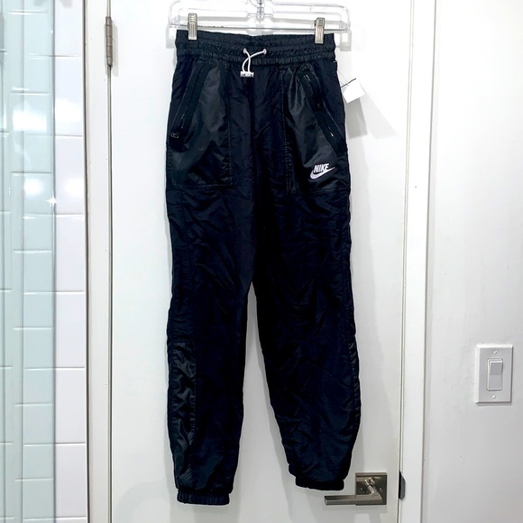 SOLD Sportswear Woven Cargo Pants size XS - Picture 6 of 14